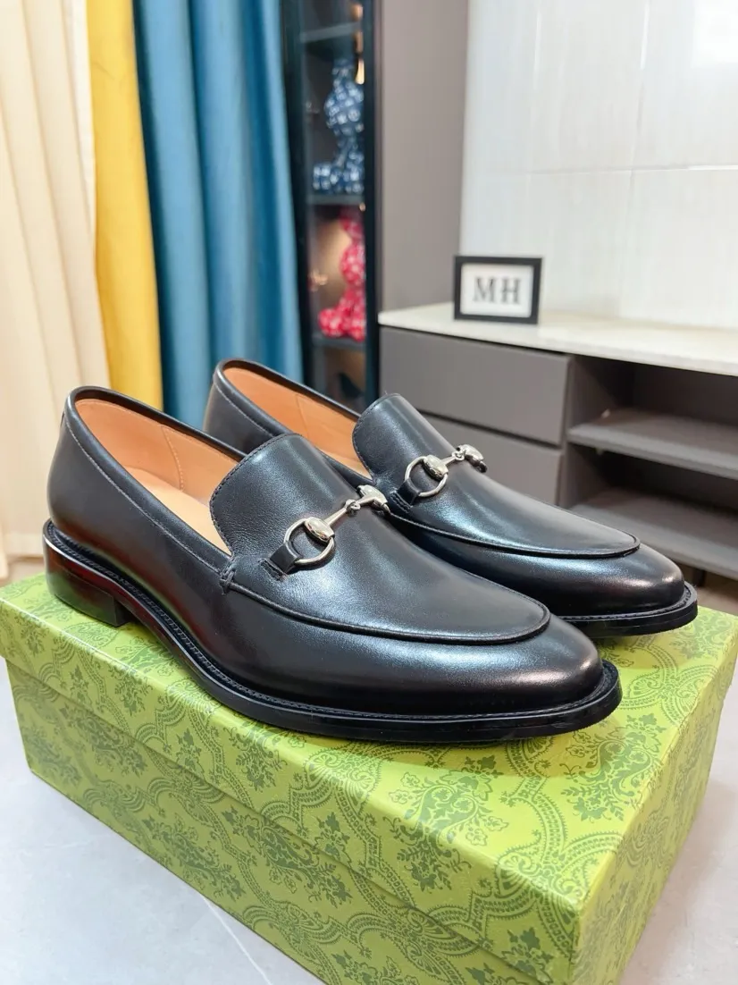 Men's Men's Shoes 💰520🌹🌹【GUCCI】The most popular classic Gucci leather shoes. Synchronized with the official website, the upper is made of Italian first-layer cowhide ➕cowhide lining, with unique brand and unique craftsmanship. Highlighting the hot style of the new year. Stop hesitating, stop wandering, get it now. Number: 38--44